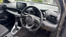 Toyota Yaris 1.5 Hybrid Design 5dr CVT Hybrid Hatchback